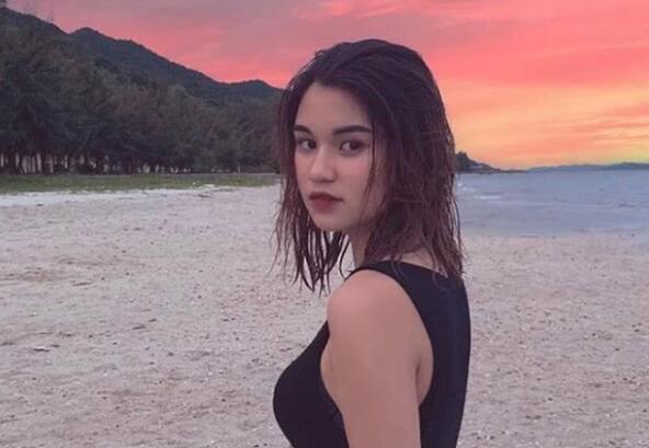 馮提莫回應(yīng)簽約