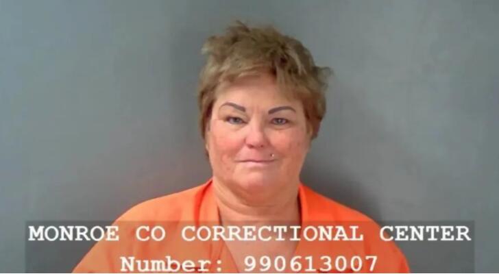 美國(guó)一女子連刺亞裔女孩7刀