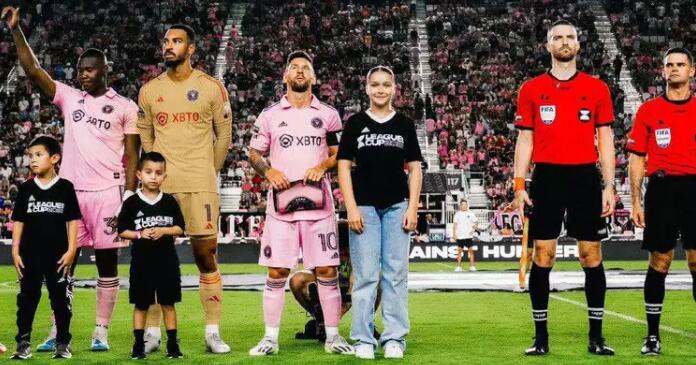 梅西球童是貝克漢姆女兒小七