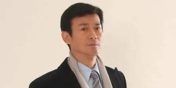 曝鄭少秋大女兒在美國自殺身亡