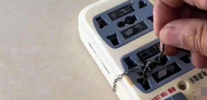 男子因一個(gè)熱水器救了一棟樓