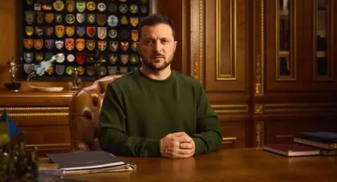 澤連斯基發(fā)表新年致辭