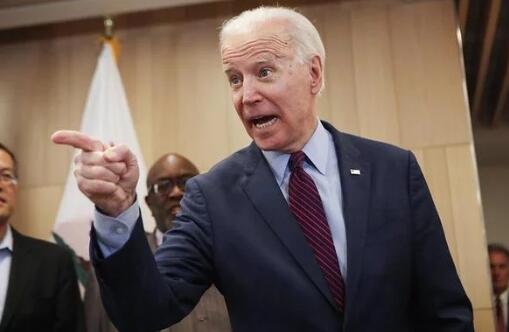 拜登暫停所有競(jìng)選外出活動(dòng)