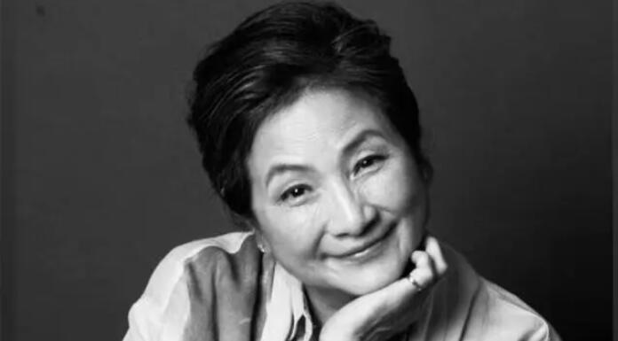 眾藝人發(fā)文悼念鄭佩佩去世