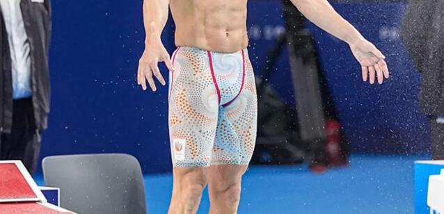 荷蘭隊(duì)泳褲引熱議